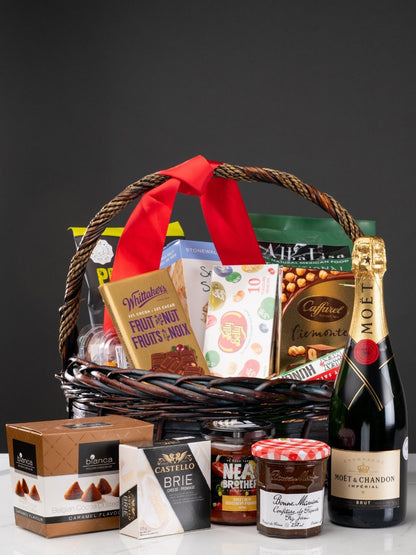 Vyno Savory & Sweet Gift Basket | Exquisite Wine & Alcohol Gift Delivery Toronto Canada | Vyno